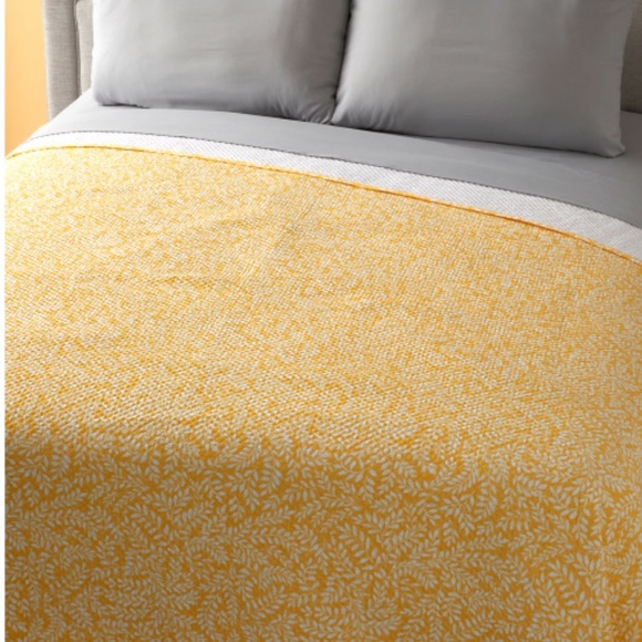 Nicole Miller Bedding Nicole Miller Hometextured Botanical Print